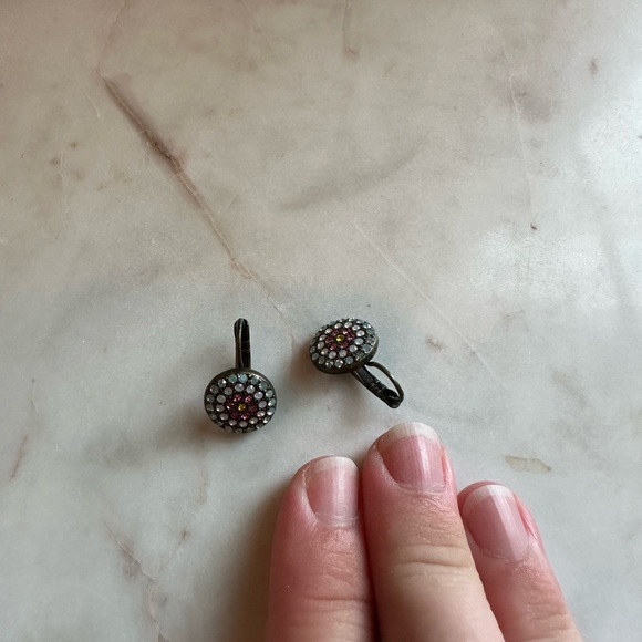 Colorful faux gem earrings! New! Never worn! - Picture 4 of 7